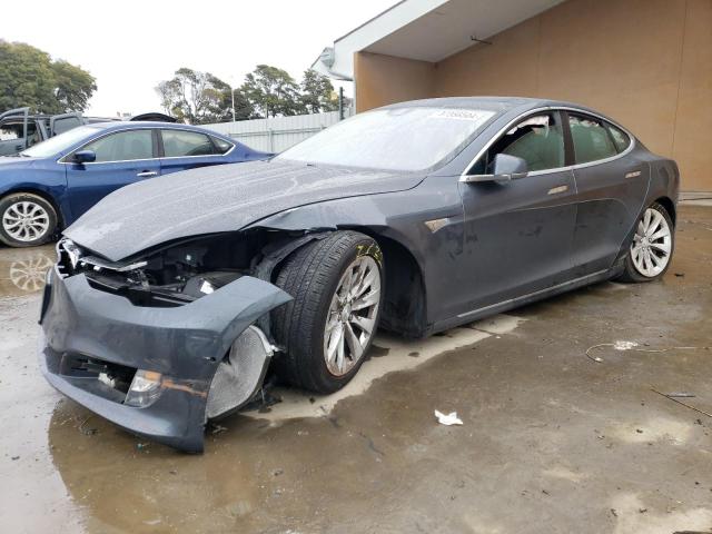 2016 TESLA MODEL S  2016 image