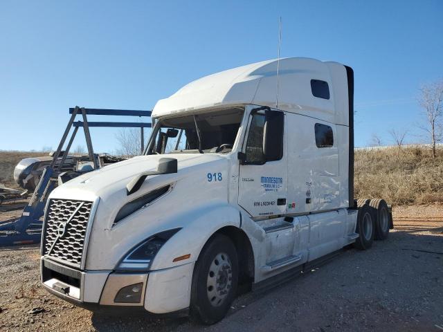 Изображение 2 2020 VOLVO VN VNL 2020 с VIN 4V4NC9EH1LN234451