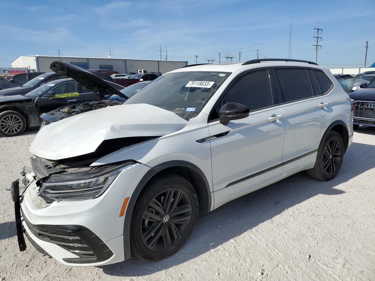 2022 VOLKSWAGEN TIGUAN SE R-LINE BLACK 2022 image