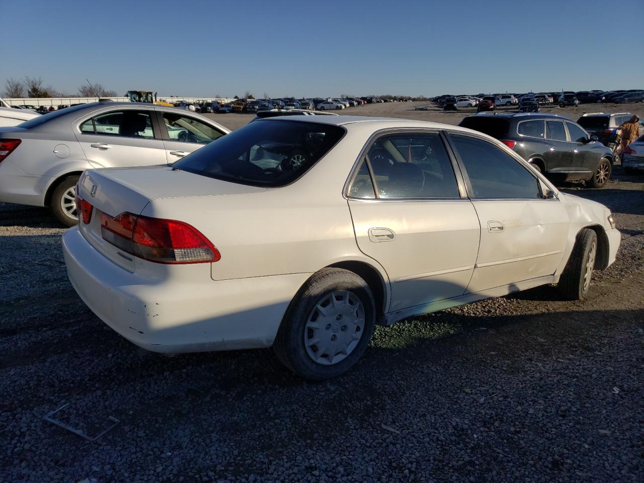 Image 3 of 2002 HONDA ACCORD LX 2002 with VIN 1HGCG55422A094432