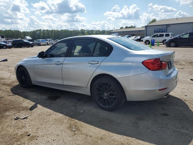 Obraz 2 z 2015 BMW 328 XI 2015 z VIN WBA3B3G51FNR88781