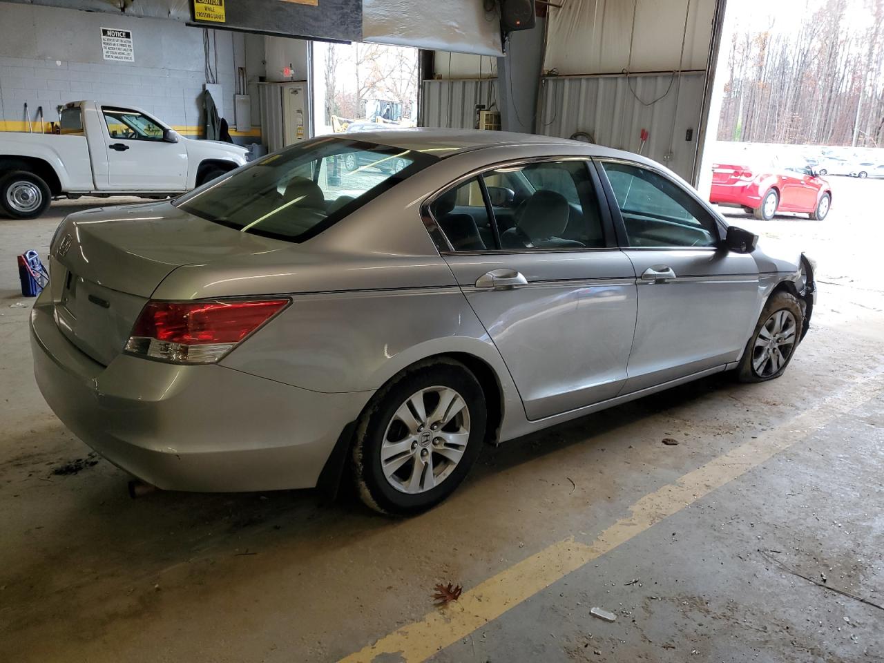 Image 3 of 2008 HONDA ACCORD LX 2008 with VIN 1HGCP26318A055053