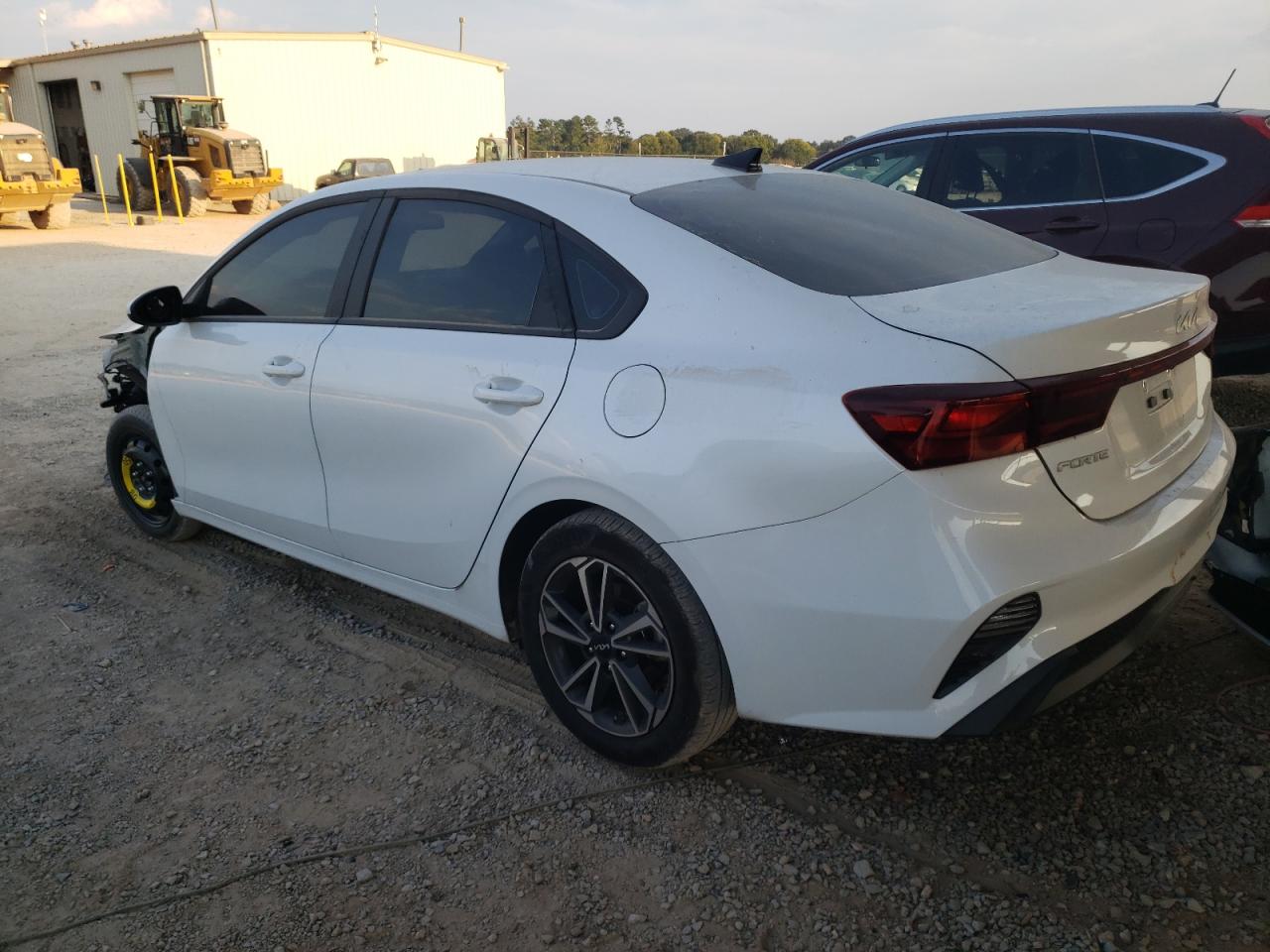 Obraz 2 z 2023 KIA FORTE LX 2023 z VIN 3KPF24ADXPE588357