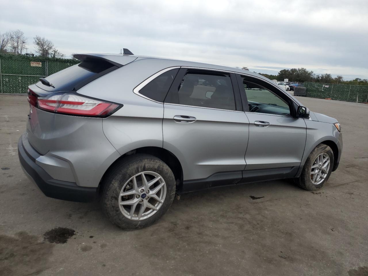 Image 3 of 2021 FORD EDGE SEL 2021 with VIN 2FMPK3J97MBA00536