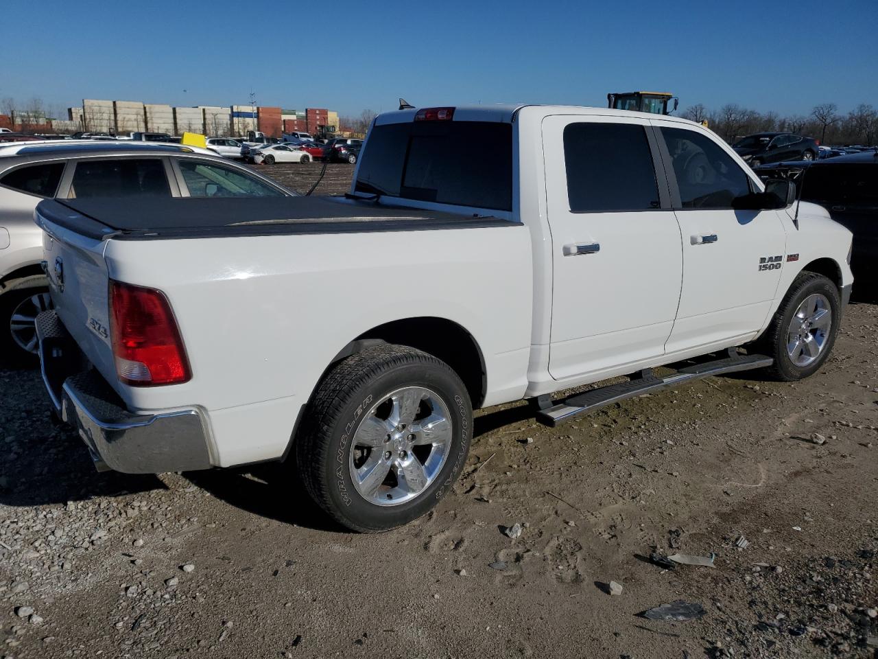 Image 3 of 2018 RAM 1500 SLT 2018 with VIN 1C6RR7LT8JS108293