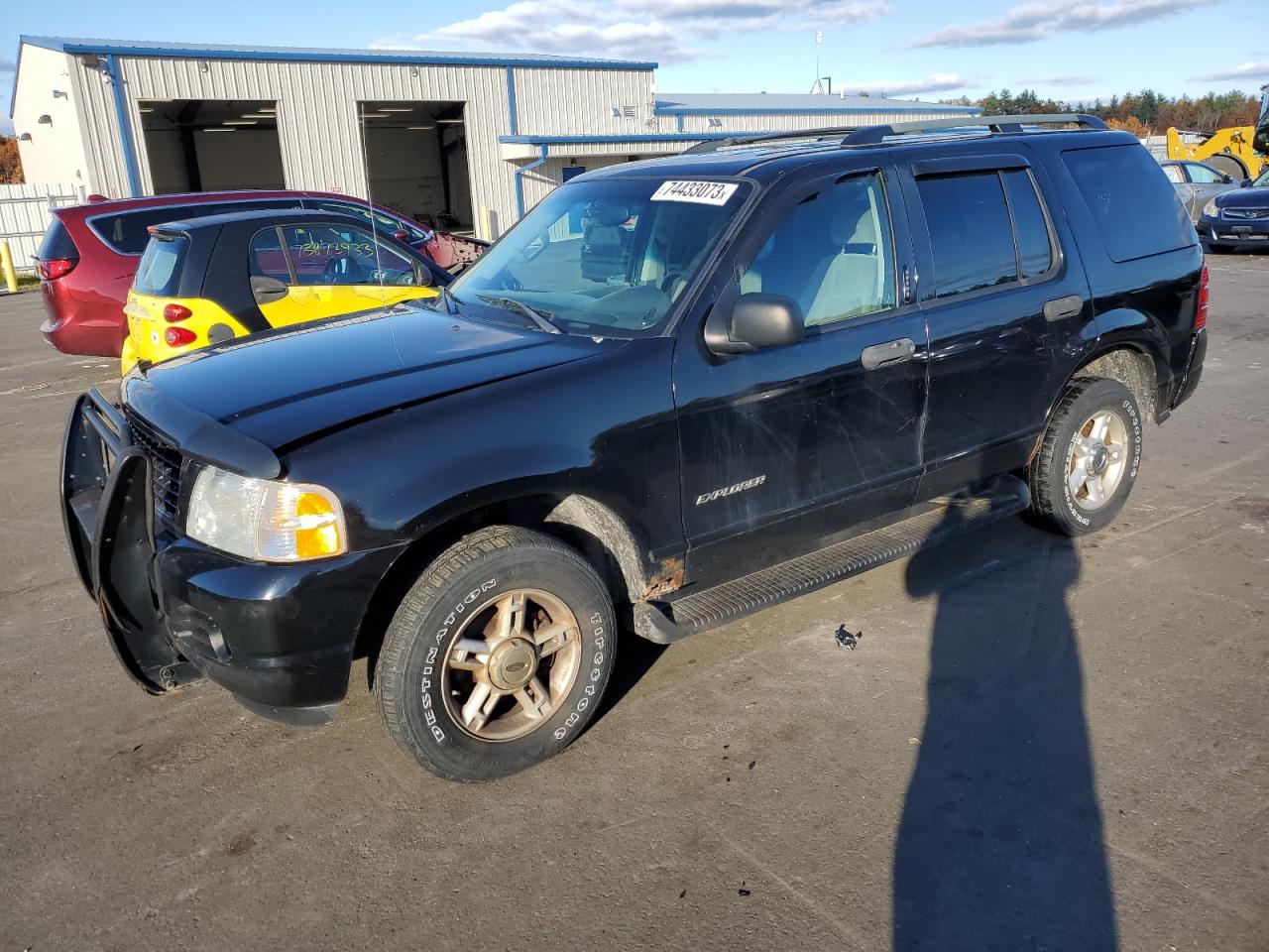 Image 1 of 2004 FORD EXPLORER XLT 2004 with VIN 1FMZU73WX4ZB00947