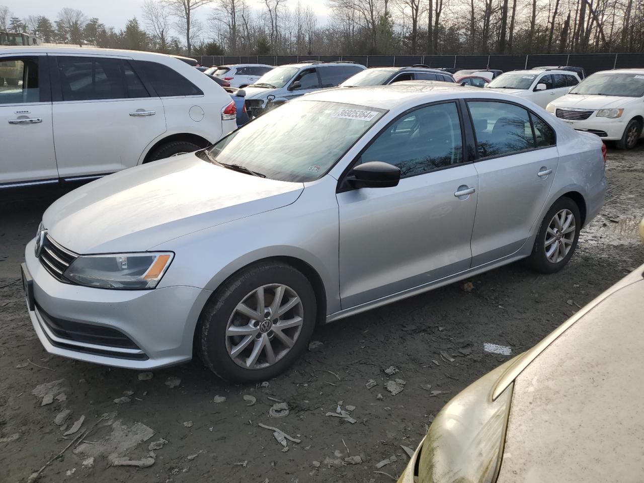 Image 1 of 2015 VOLKSWAGEN JETTA SE 2015 with VIN 3VWD17AJ3FM319216
