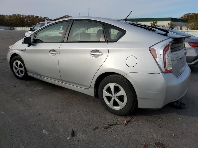 Image 2 of 2014 TOYOTA PRIUS  2014 with VIN JTDKN3DUXE1772967