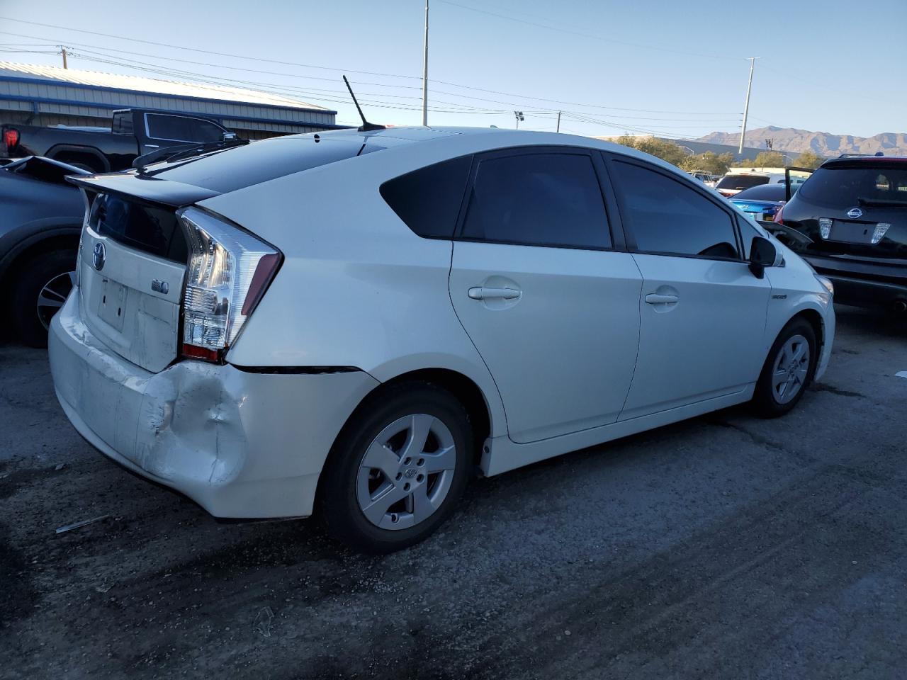 Image 3 of 2010 TOYOTA PRIUS  2010 with VIN JTDKN3DU2A0046763