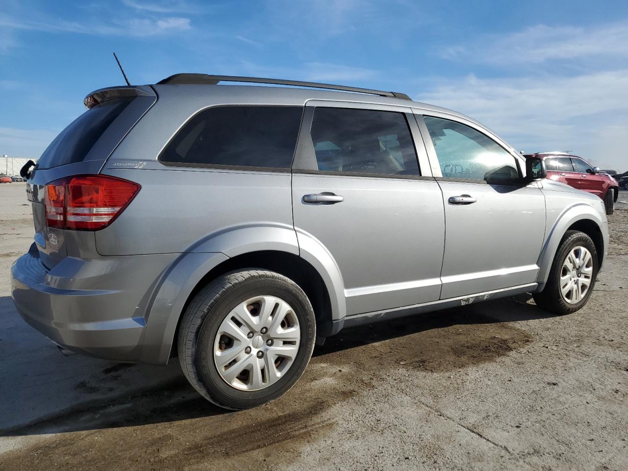 Obraz 3 z 2018 DODGE JOURNEY SE 2018 z VIN 3C4PDCAB4JT217849