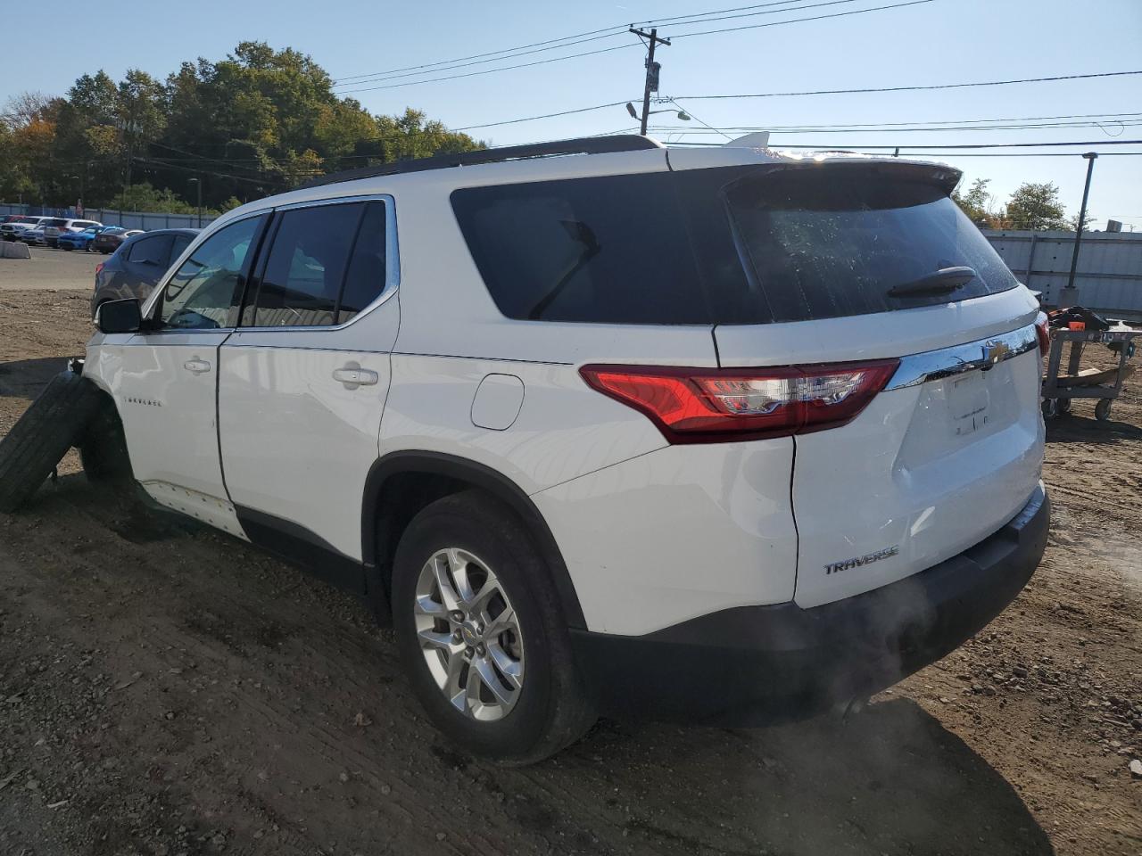 Obraz 2 z 2020 CHEVROLET TRAVERSE LT 2020 z VIN 1GNERGKW2LJ180481