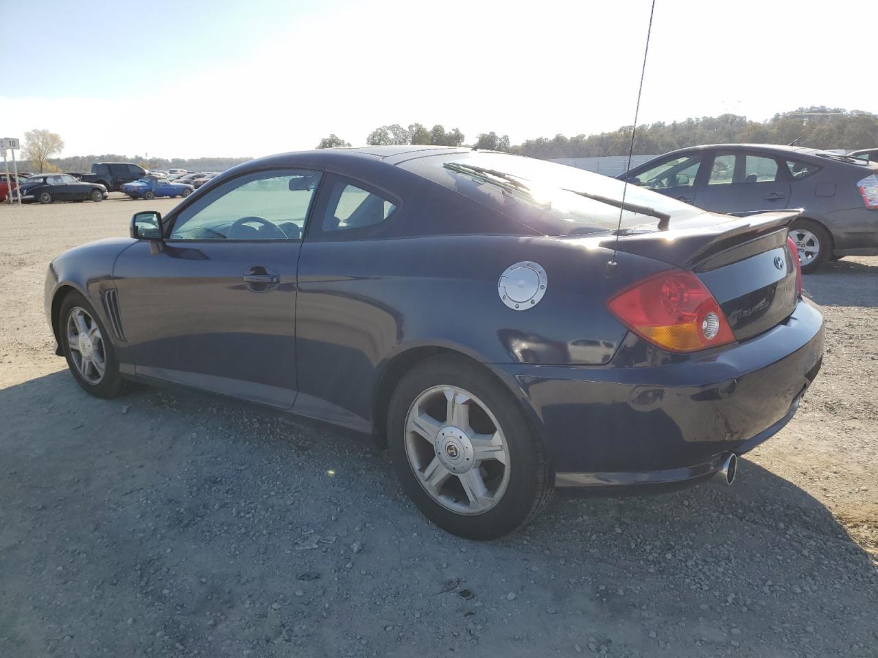 Изображение 2 2003 HYUNDAI TIBURON GT 2003 с VIN KMHHN65F93U084431