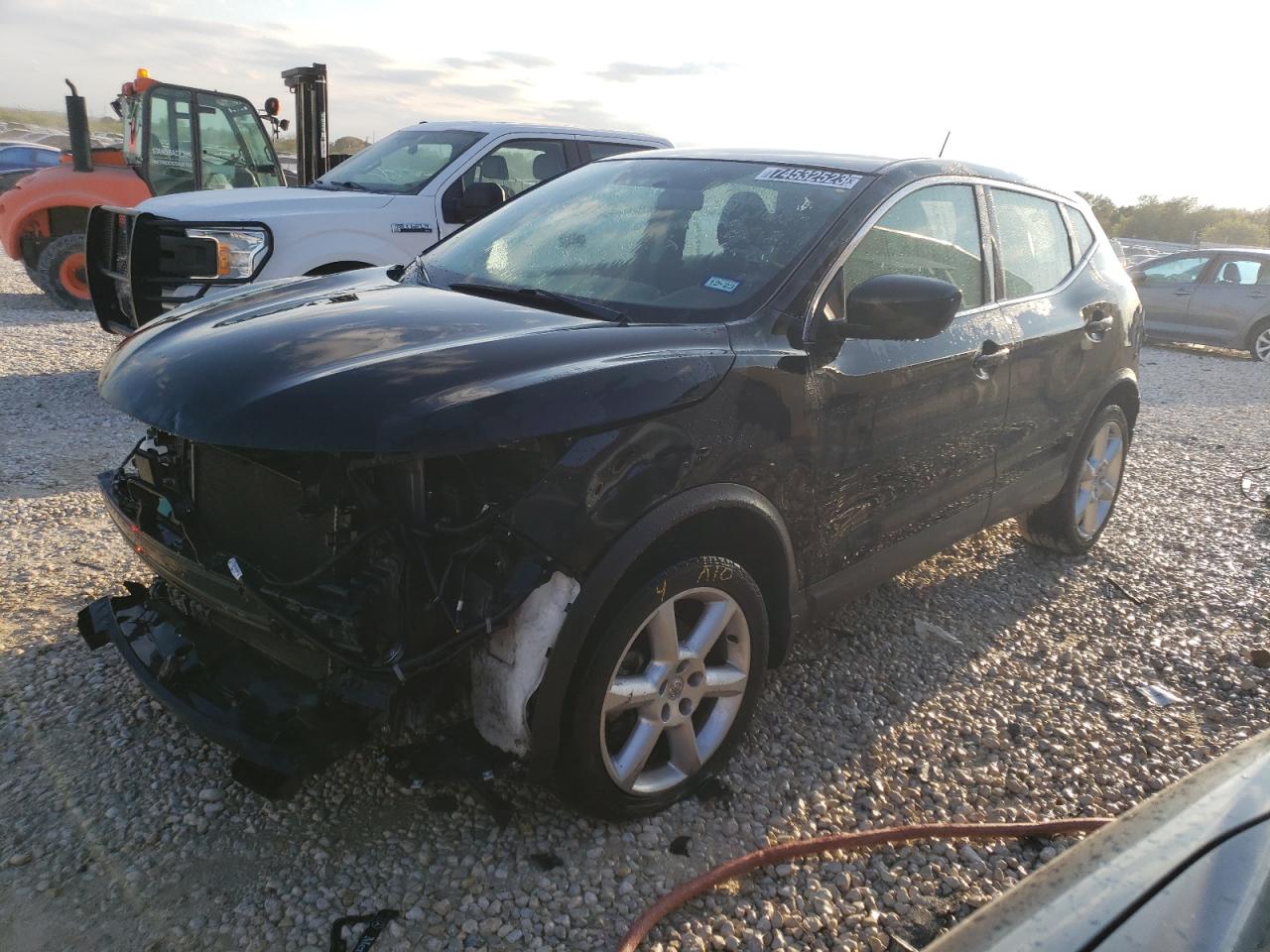 Obraz 1 z 2019 NISSAN ROGUE SPORT S 2019 z VIN JN1BJ1CP4KW242796
