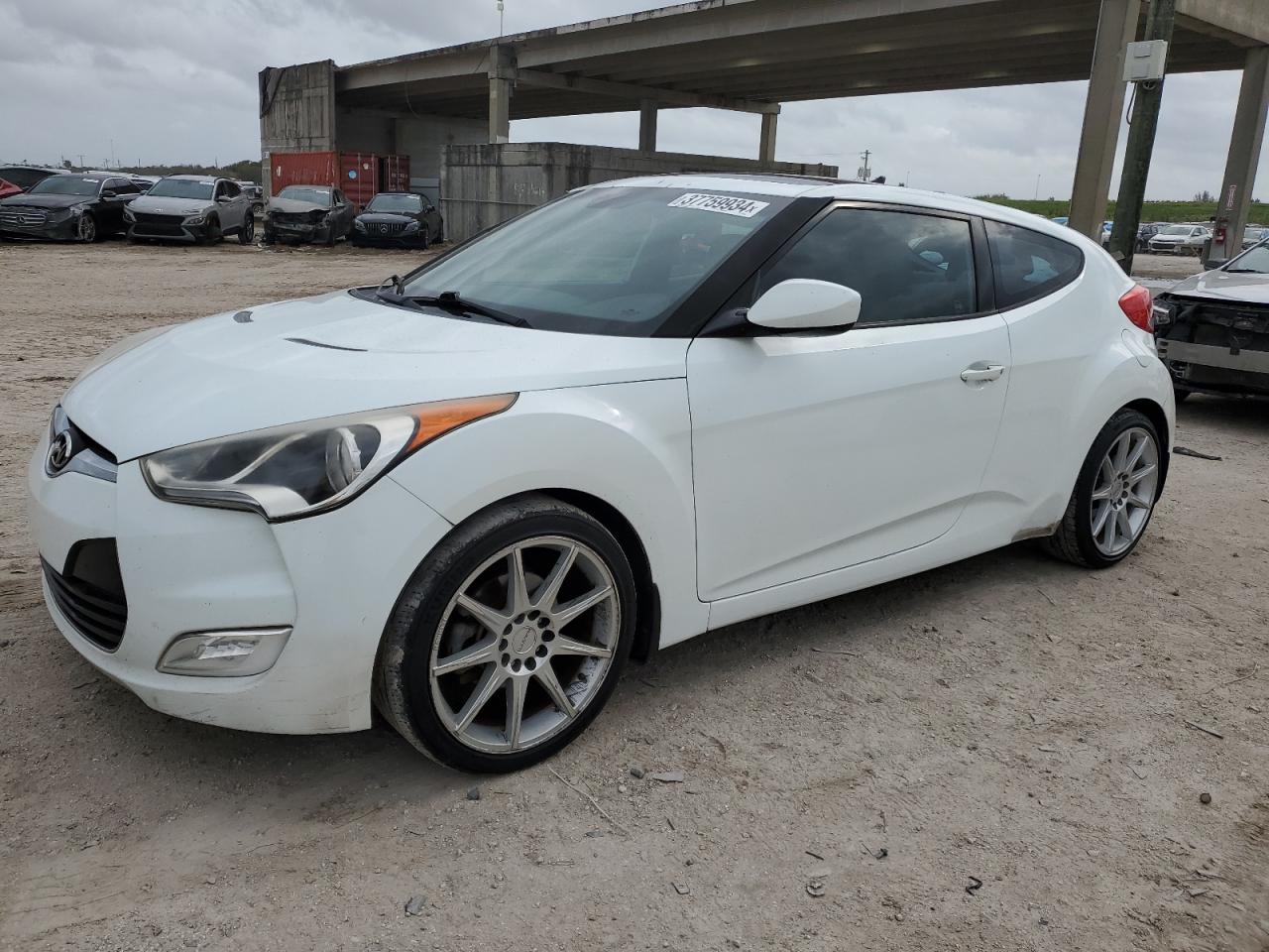 Image 1 of 2013 HYUNDAI VELOSTER  2013 with VIN KMHTC6AD3DU171618