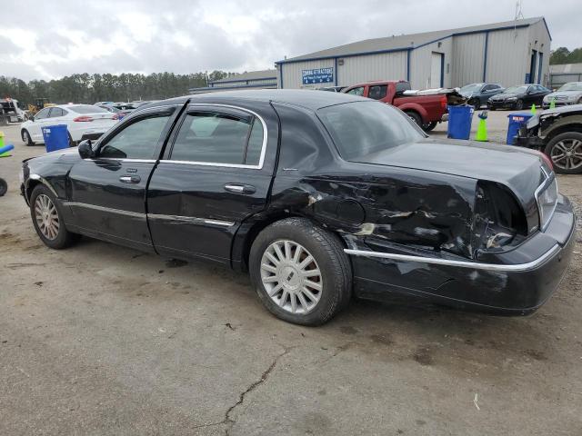 Изображение 2 2004 LINCOLN TOWN CAR EXECUTIVE 2004 с VIN 1LNHM81W64Y629726