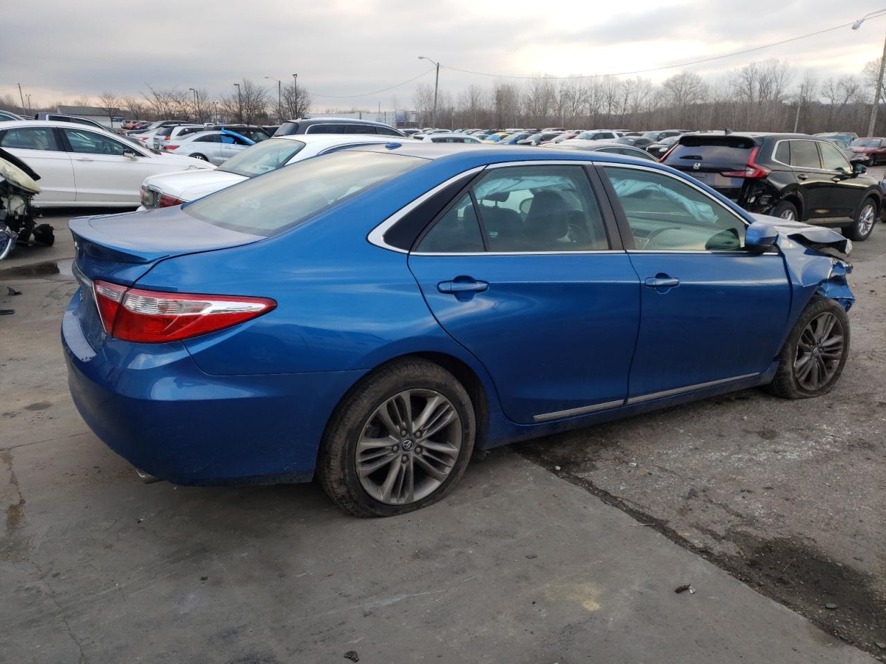 Image 3 of 2017 TOYOTA CAMRY LE 2017 with VIN 4T1BF1FK7HU777443