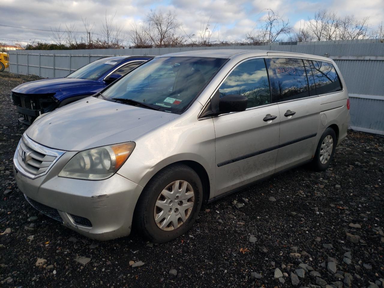 Image 1 of 2008 HONDA ODYSSEY LX 2008 with VIN 5FNRL382X8B060807