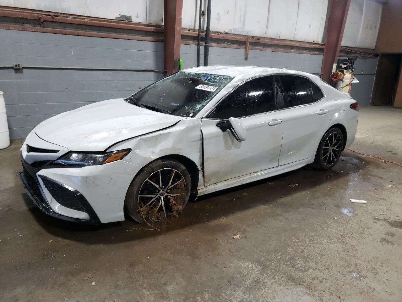 Изображение 1 2023 TOYOTA CAMRY SE NIGHT SHADE 2023 с VIN 4T1G11AK9PU101845