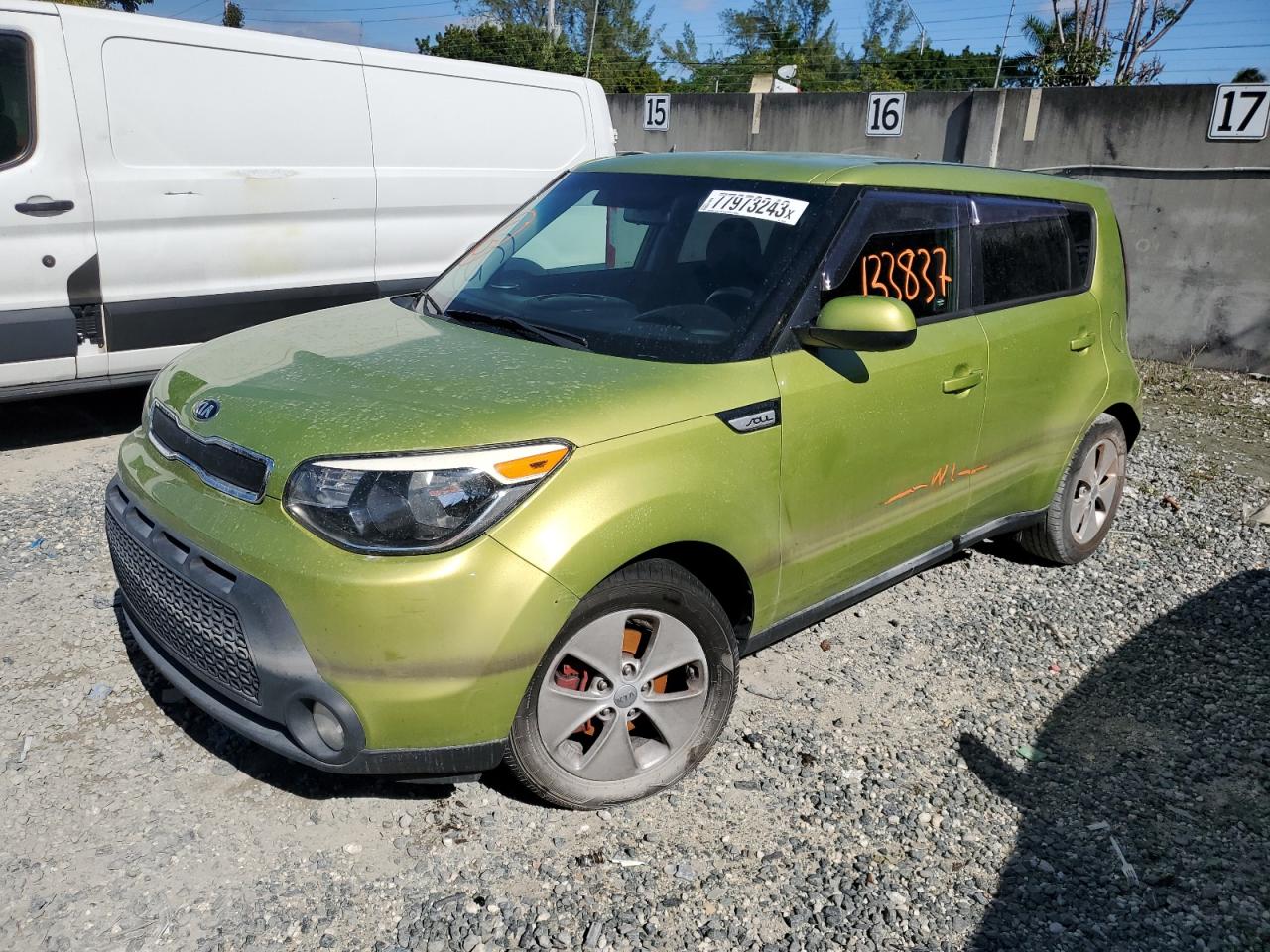 Изображение 1 2015 KIA SOUL  2015 с VIN KNDJN2A28F7750750
