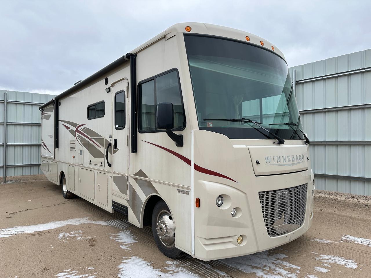 Изображение 1 2018 FORD F53  2018 с VIN 1F65F5DY9J0A05090
