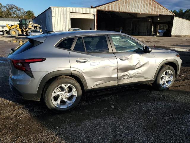 Image 3 of 2024 CHEVROLET TRAX LS 2024 with VIN KL77LFE25RC140041