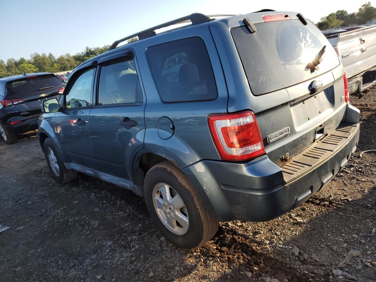 Obraz 2 z 2010 FORD ESCAPE XLT 2010 z VIN 1FMCU9DG5AKA09162