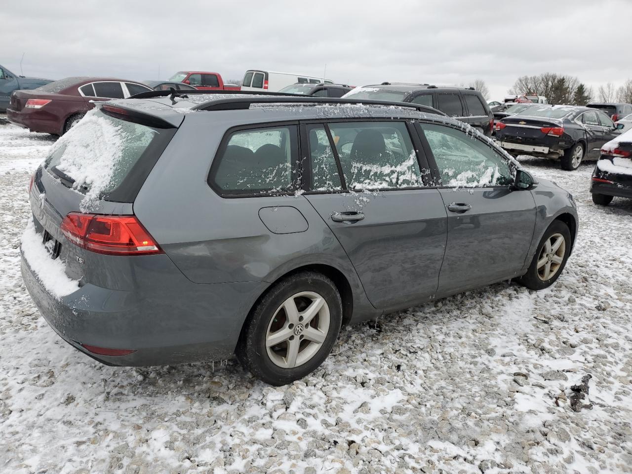Изображение 3 2016 VOLKSWAGEN GOLF SPORTWAGEN S 2016 с VIN 3VWC17AU3GM515082