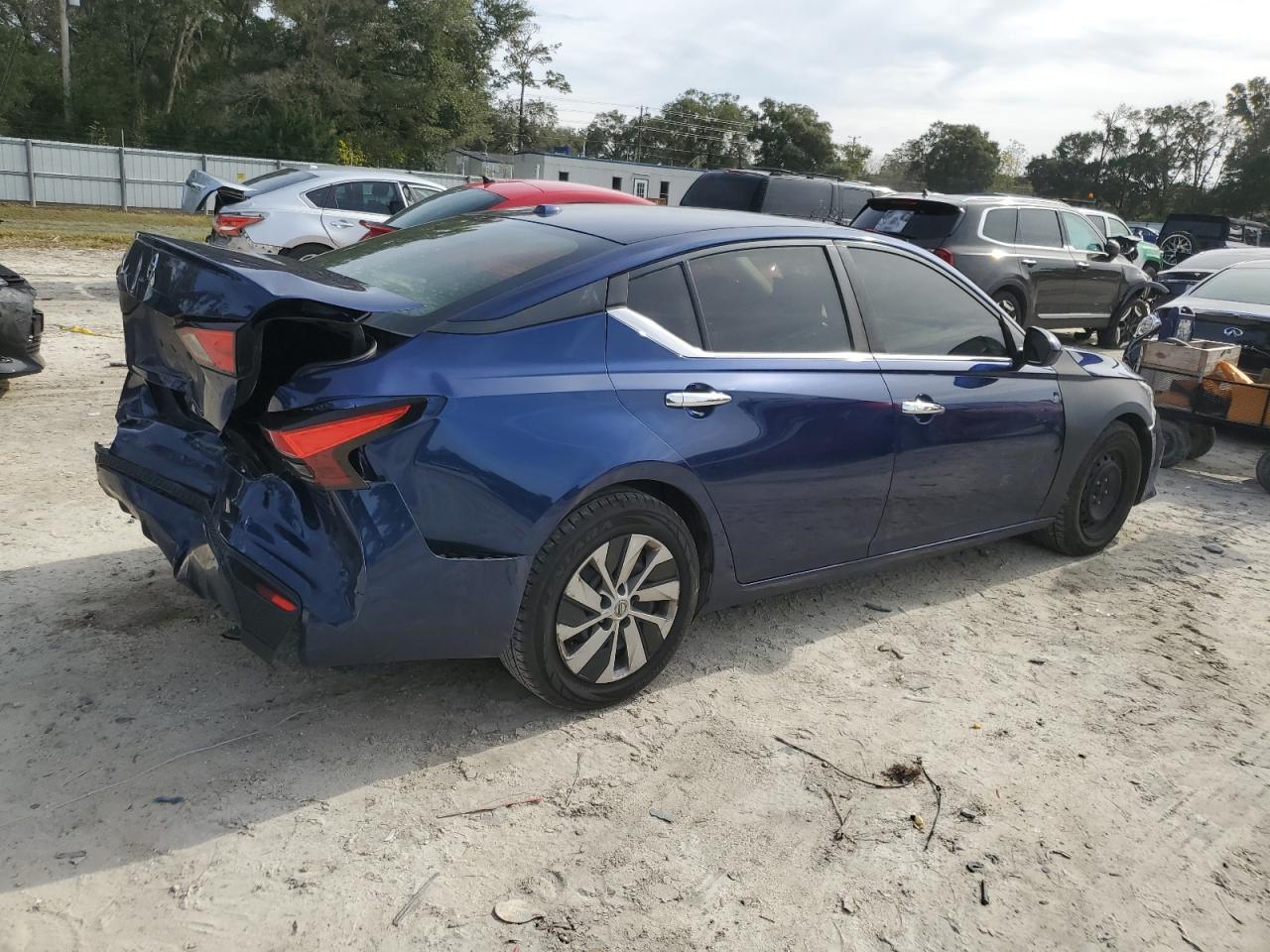 Изображение 3 2020 NISSAN ALTIMA S 2020 с VIN 1N4BL4BV8LC192986
