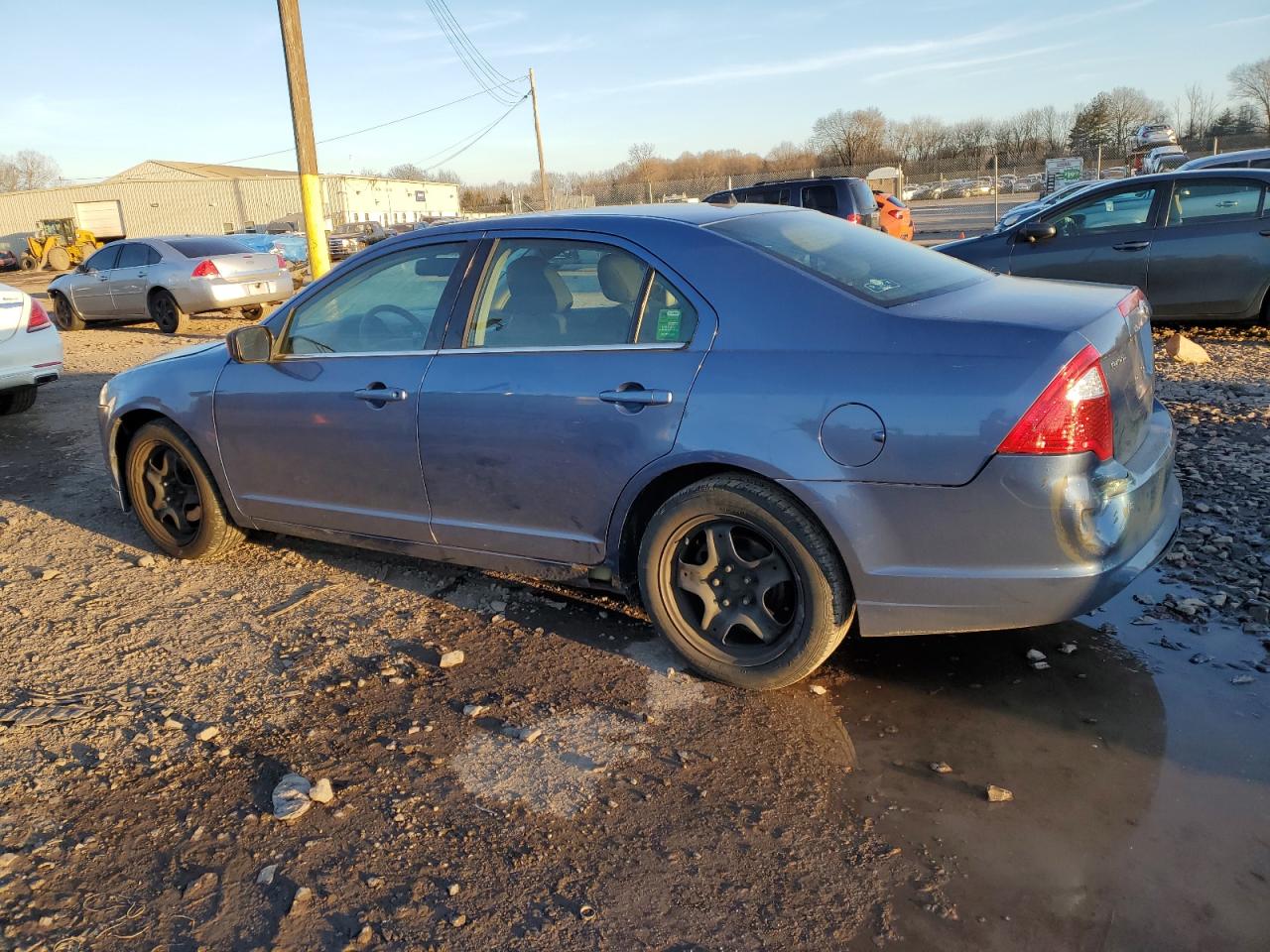 Image 2 of 2010 FORD FUSION SE 2010 with VIN 3FAHP0HA3AR337037