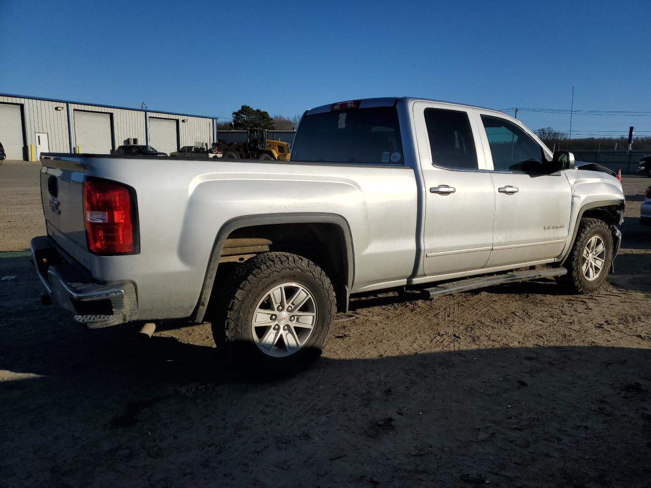 Image 3 of 2015 GMC SIERRA C1500 SLE 2015 with VIN 1GTR1UEC1FZ246302