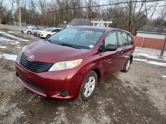 Image 2 of Toyota Sienna Base 2011 with VIN 5TDKA3DC5BS001849