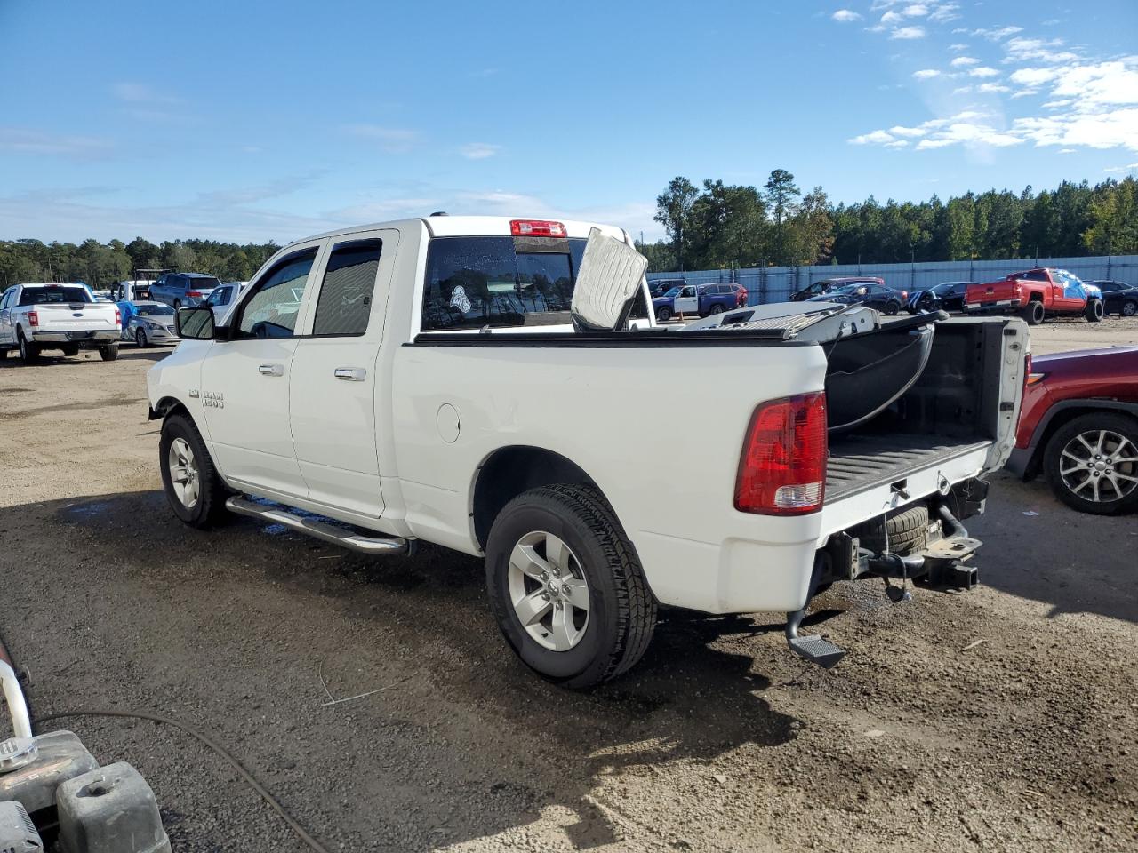 Obraz 2 z 2014 RAM 1500 SLT 2014 z VIN 1C6RR6GT2ES170041