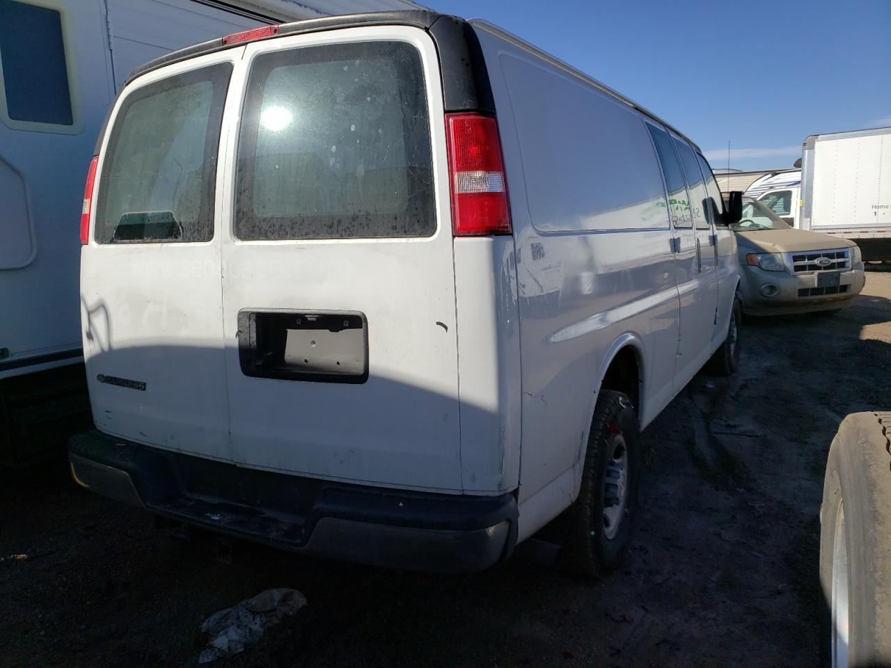 Image 3 of 2018 CHEVROLET EXPRESS G3500  2018 with VIN 1GCZGHFG1J1338251