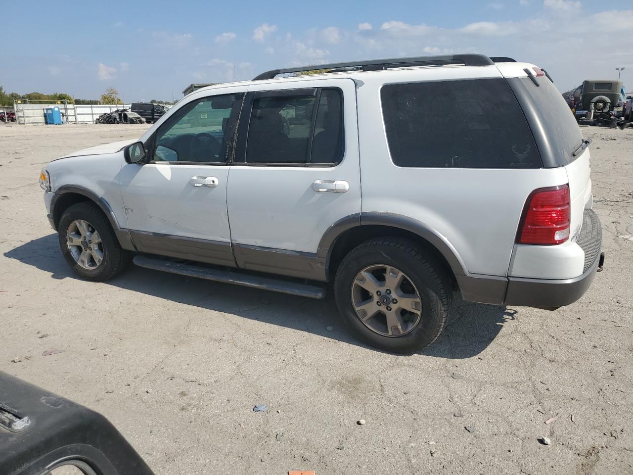 Image 2 of 2003 FORD EXPLORER XLT 2003 with VIN 1FMZU73KX3UA62158