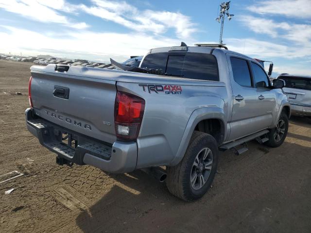 Obraz 3 z 2018 TOYOTA TACOMA DOUBLE CAB 2018 z VIN 3TMCZ5AN9JM178823