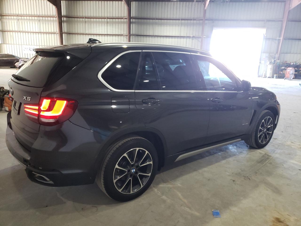 Obraz 3 z 2018 BMW X5 SDRIVE35I 2018 z VIN 5UXKR2C59J0X08992