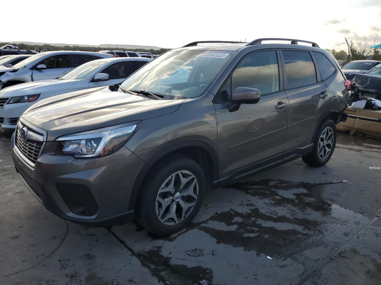 Image 1 of 2020 SUBARU FORESTER PREMIUM 2020 with VIN JF2SKAGC6LH595890