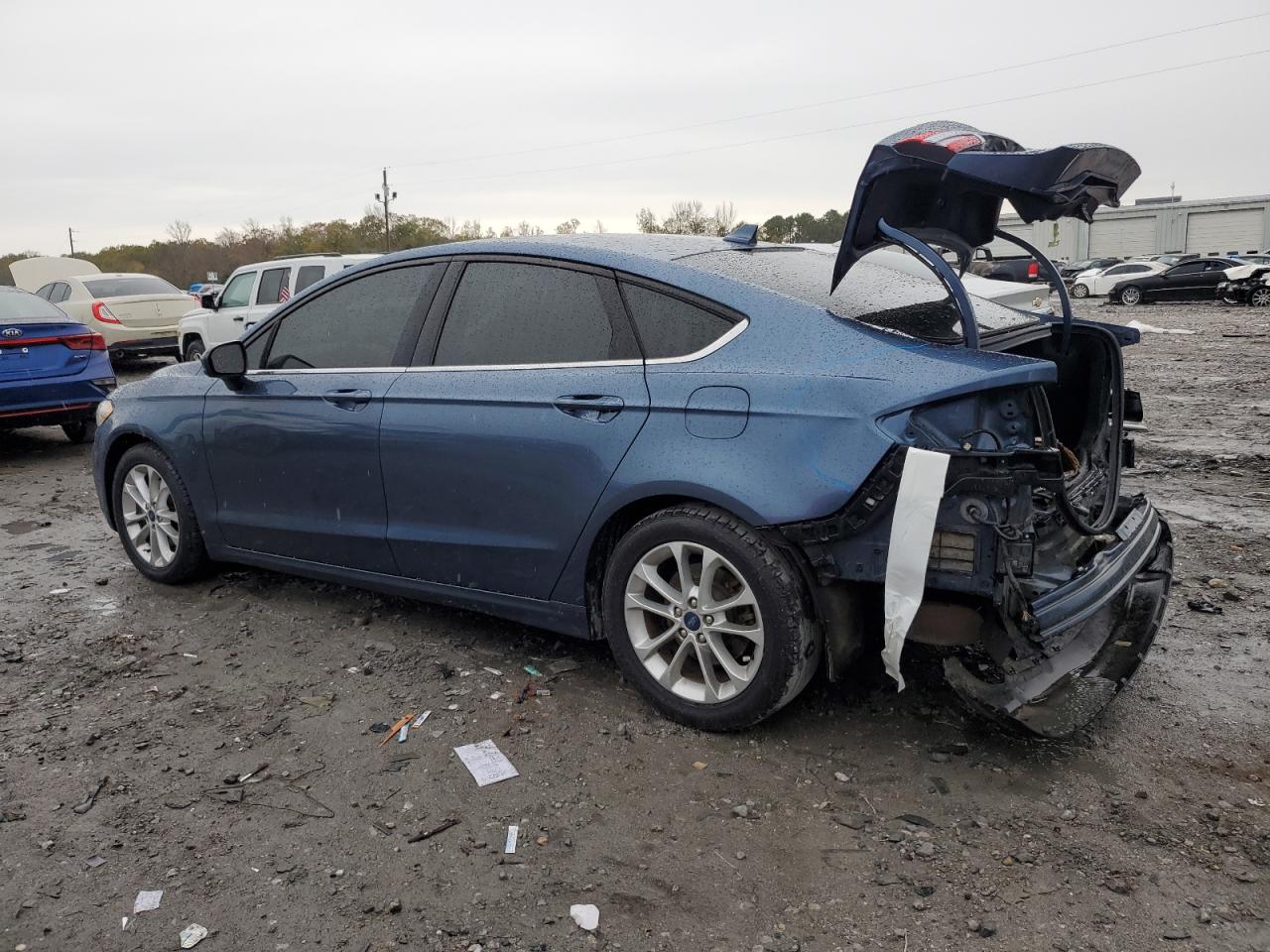 Изображение 2 2019 FORD FUSION SE 2019 с VIN 3FA6P0HD7KR203778