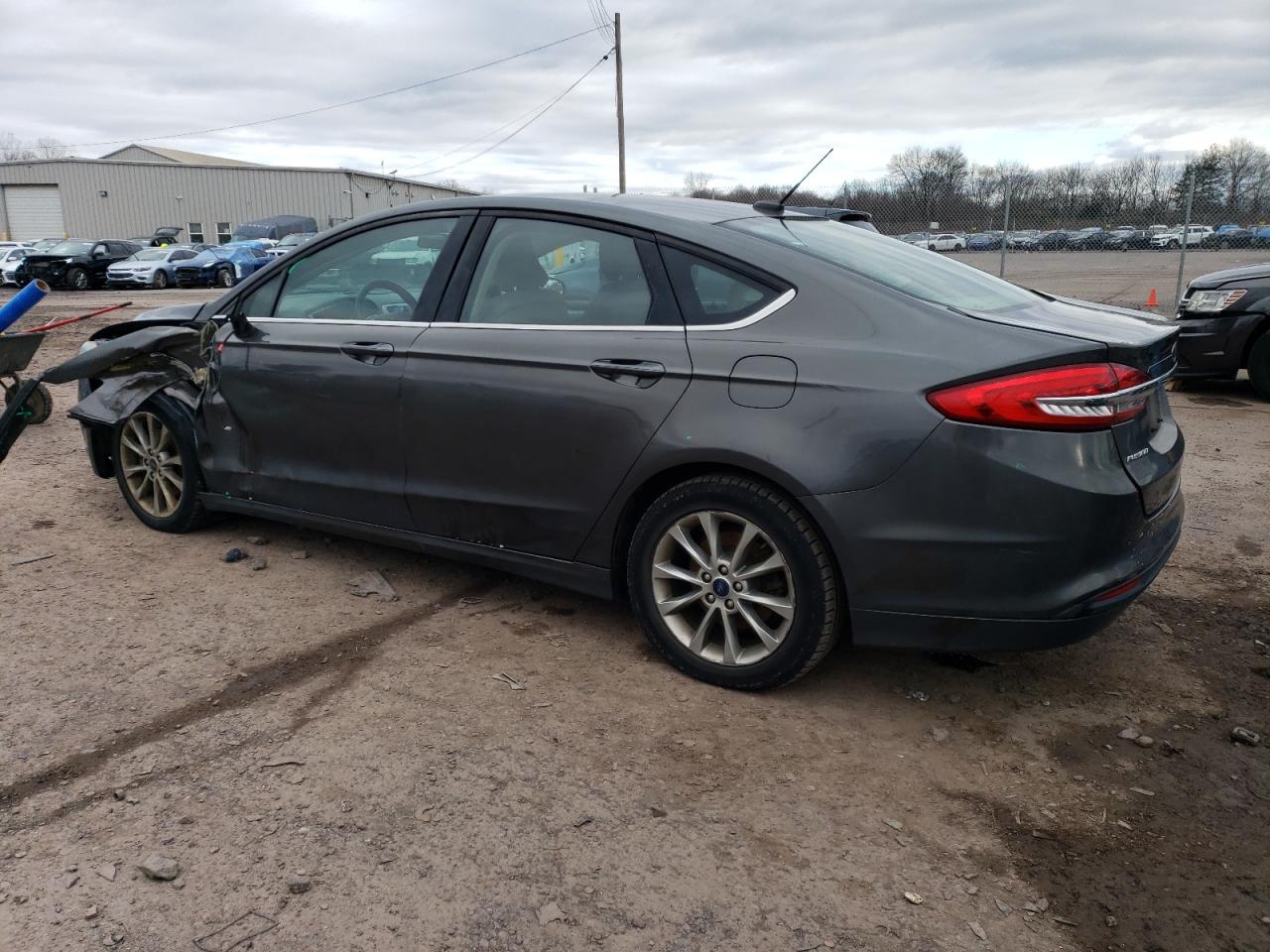 Изображение 2 2017 FORD FUSION SE 2017 с VIN 3FA6P0H71HR224340
