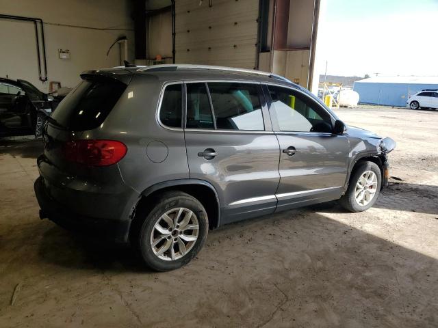 Image 3 of 2013 VOLKSWAGEN TIGUAN S 2013 with VIN WVGBV7AX7DW006083