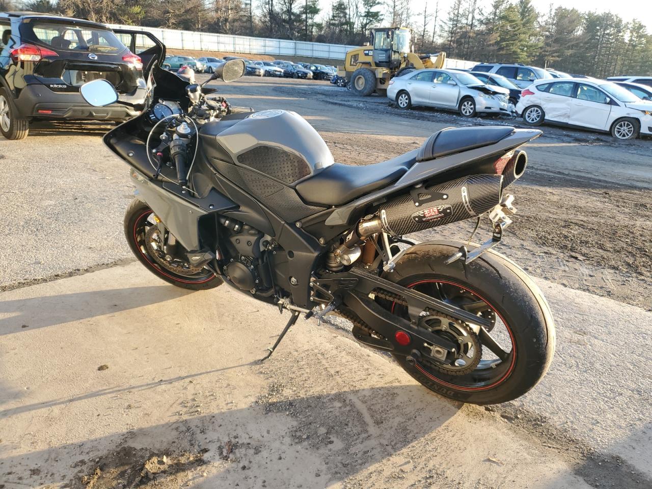 Изображение 3 2013 YAMAHA YZFR1  2013 с VIN JYARN23E1DA014741
