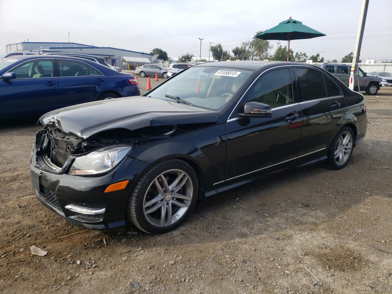 Изображение 1 2013 MERCEDES-BENZ C 250 2013 с VIN WDDGF4HB4DR265361