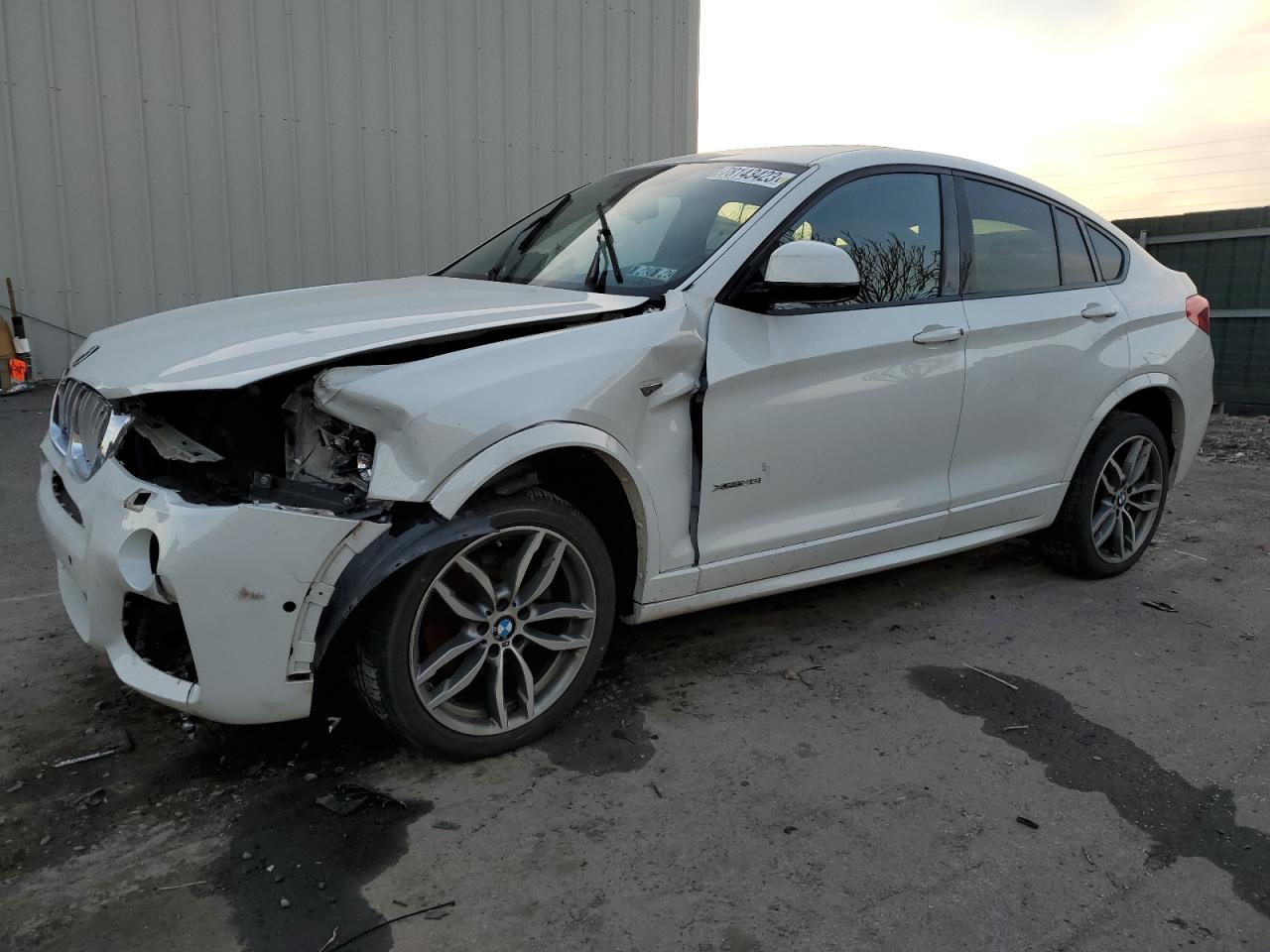 Изображение 1 2018 BMW X4 XDRIVE28I 2018 с VIN 5UXXW3C54J0Y65785