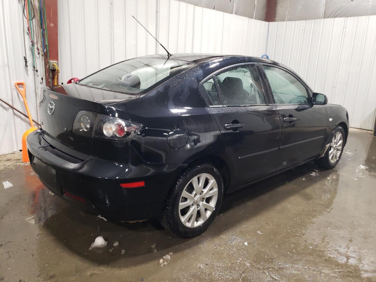 Obraz 3 z 2008 MAZDA 3 I 2008 z VIN JM1BK32F781863096