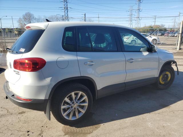 Image 3 of 2014 VOLKSWAGEN TIGUAN S 2014 with VIN WVGBV3AX1EW604583