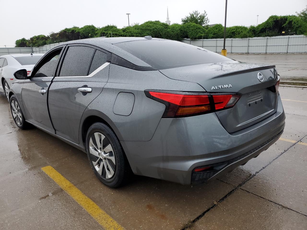 Obraz 2 z 2020 NISSAN ALTIMA S 2020 z VIN 1N4BL4BVXLN301615