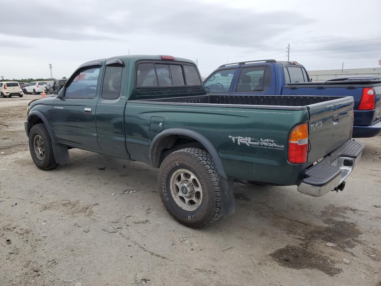 Изображение 2 1999 TOYOTA TACOMA XTRACAB PRERUNNER 1999 с VIN 4TASM92N4XZ412532