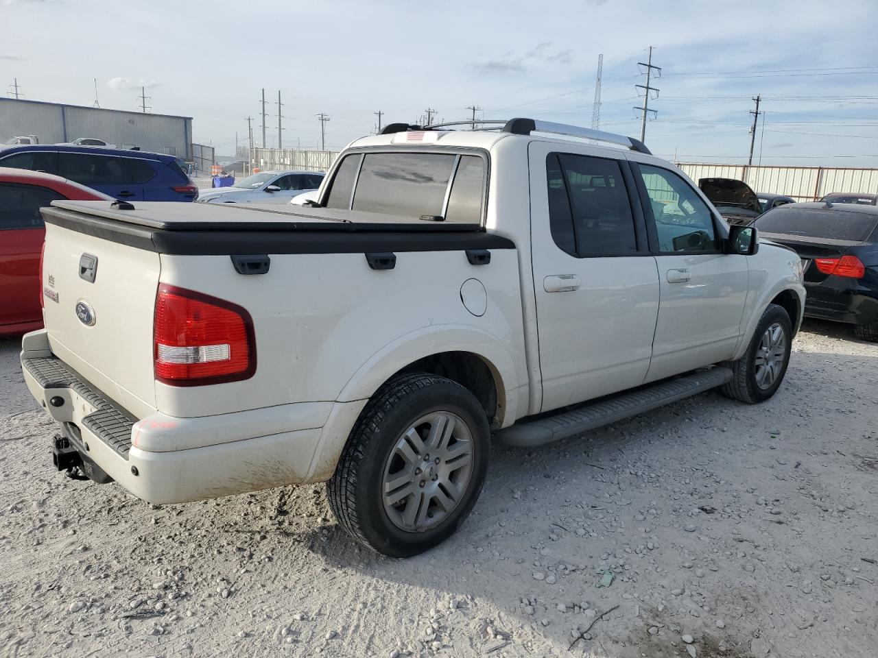 Image 3 of 2010 FORD EXPLORER SPORT TRAC LIMITED 2010 with VIN 1FMEU3DE2AUF05173