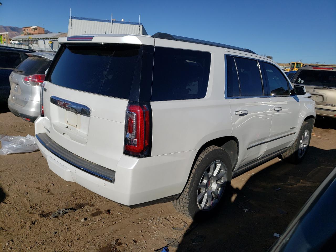 Image 3 of 2018 GMC YUKON DENALI 2018 with VIN 1GKS2CKJ2JR237505