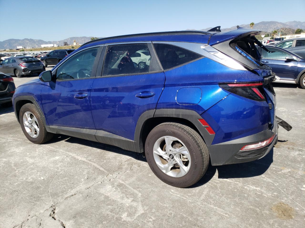 Image 2 of 2023 HYUNDAI TUCSON SEL 2023 with VIN 5NMJBCAE3PH216820